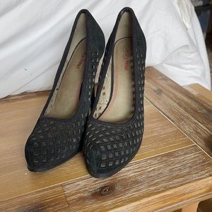 Leather and fabric upper.